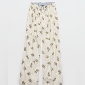 Aerie Cindy Lou Who Grinch Pajama Pants NWT Best Seller